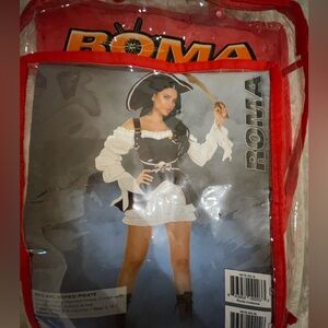 Women’s Pirate Halloween Costume